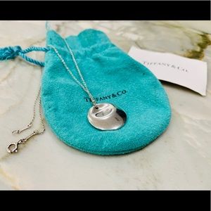 Elsa Peretti Round Pendant Necklace Tiffany and Co